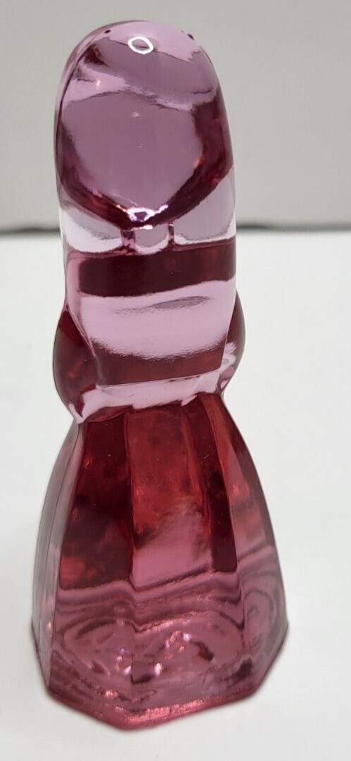 1981 Jenny Doll Girl Glass Collectible Mosser Vi Hunter Cranberry Ice 4.25”