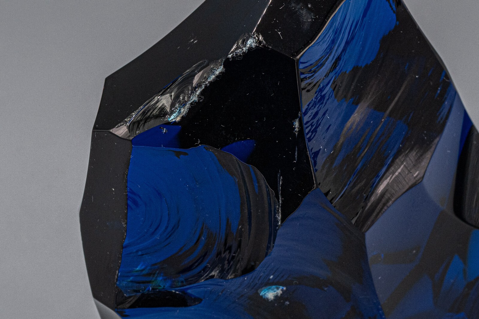 DAMAGED Baccarat Crystal Iceberg Glass Ice Chunk Sculpture 6 7/8″ – Blue