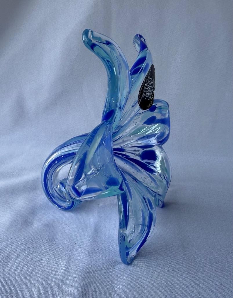 Genuine Italian Flower Blown Glass Murano dark and light blue Italy No 724