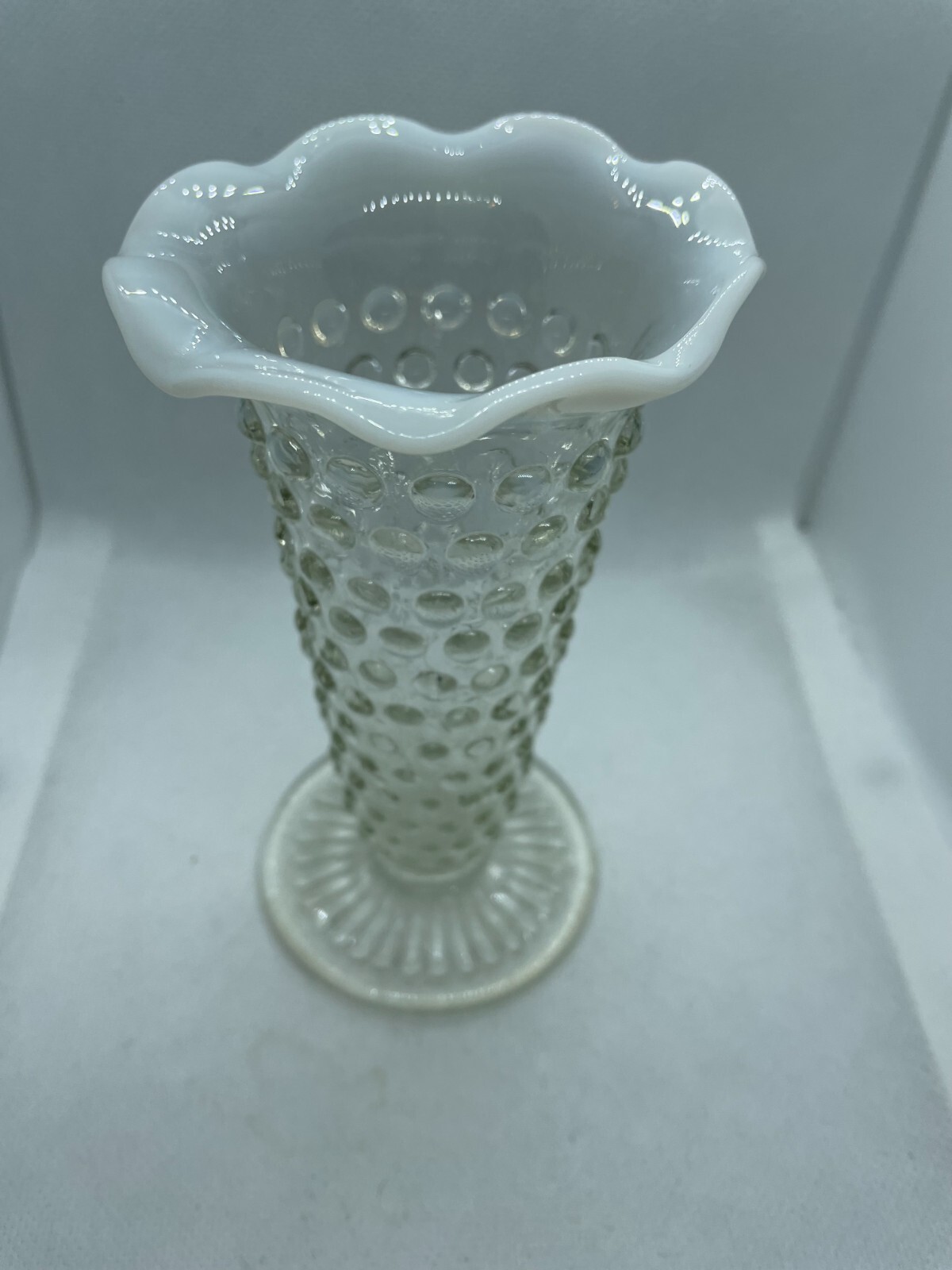 Vintage Hobnail Bud Vase Decorative Moonstone Frosted White Ruffled Edge