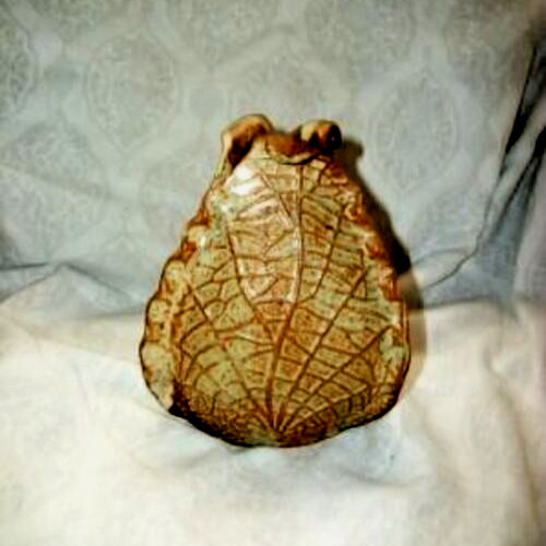 Art Pottery Majolica Triple Leaf Vase Handmade Indonesia Vintage Cream Brown