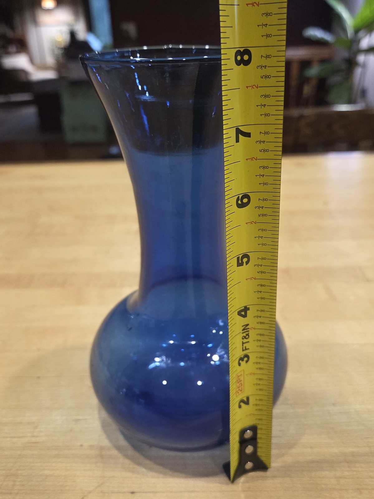 Vintage Cobalt Blue Hand Blown Glass Swirled Hourglass Bud Vase 8 Inch