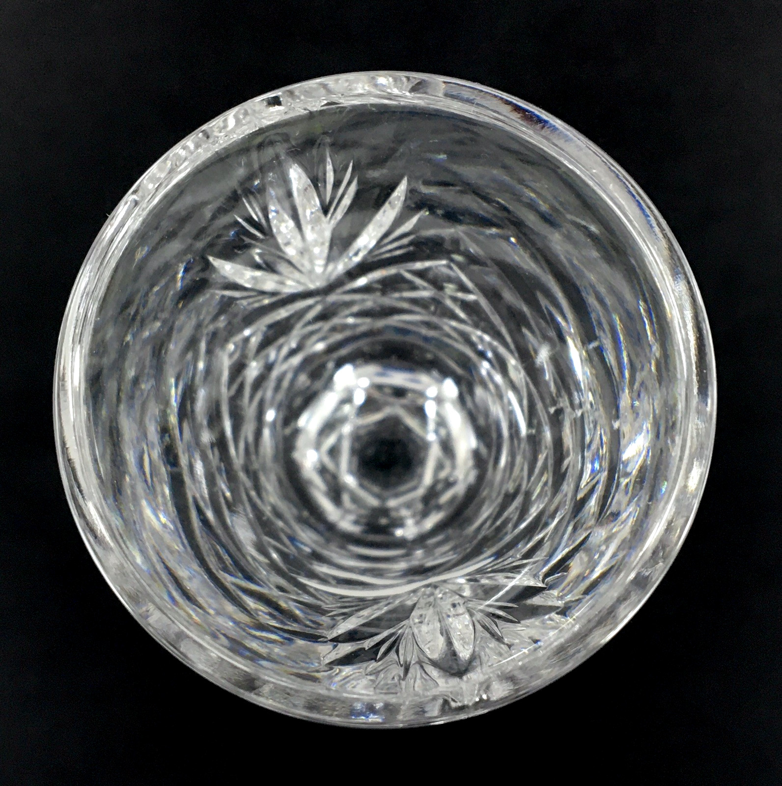 2 Essex Candle Sticks 24% Lead Crystal Clear Industries Fan & Crisscross 1997-13