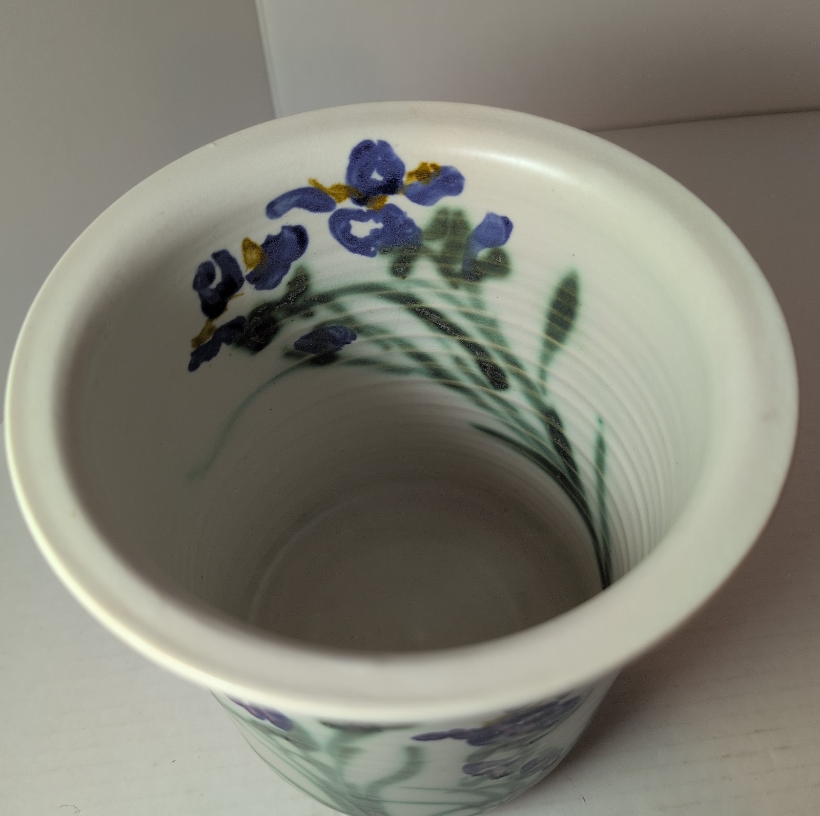 RARE Clouds Folsom Pottery Of Cali Iris Vase Pot Signed 1993 Handmade EXCELLENT