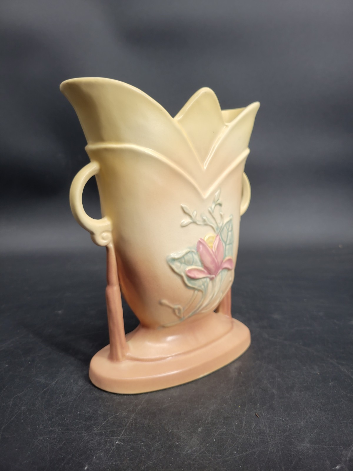 Vintage Hull Art Pottery Magnolia Pattern Double-Handled Vase Marked 7-8 1/2