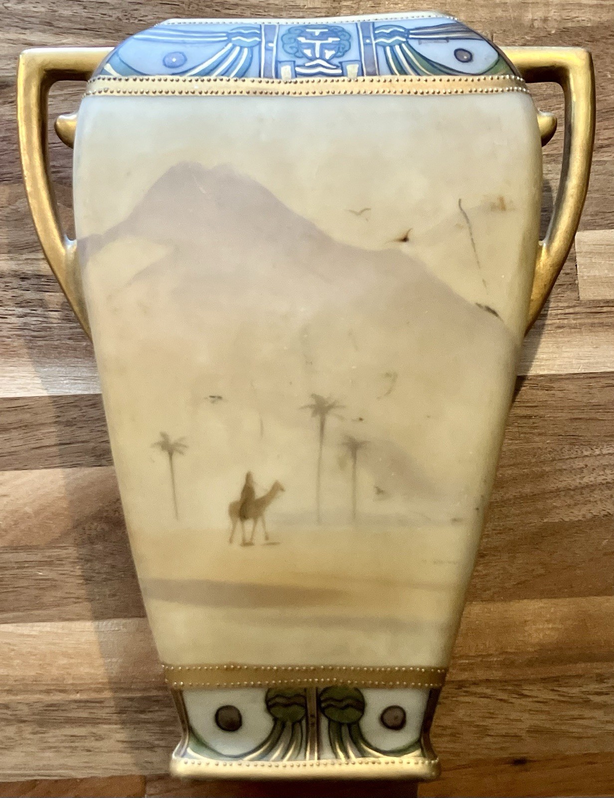 Vintage NIPPON Imperial Porcelain Moriage Scenic Egypt VASE Green Mark