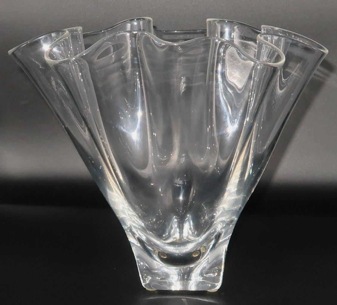 Steuben Signed Art Glass Crystal Handkerchief Vase, 11 1/4″ x 9 3/4″H