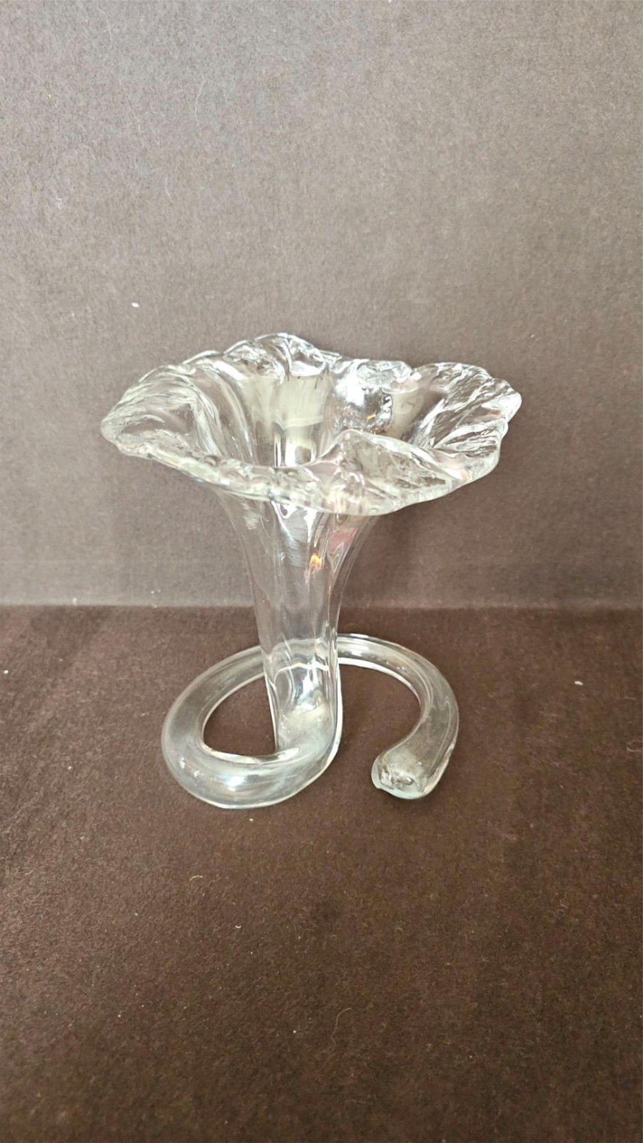 Vintage Hand Blown Art Glass Lily Vase Free Standing Clear 6.25″ Sculptural
