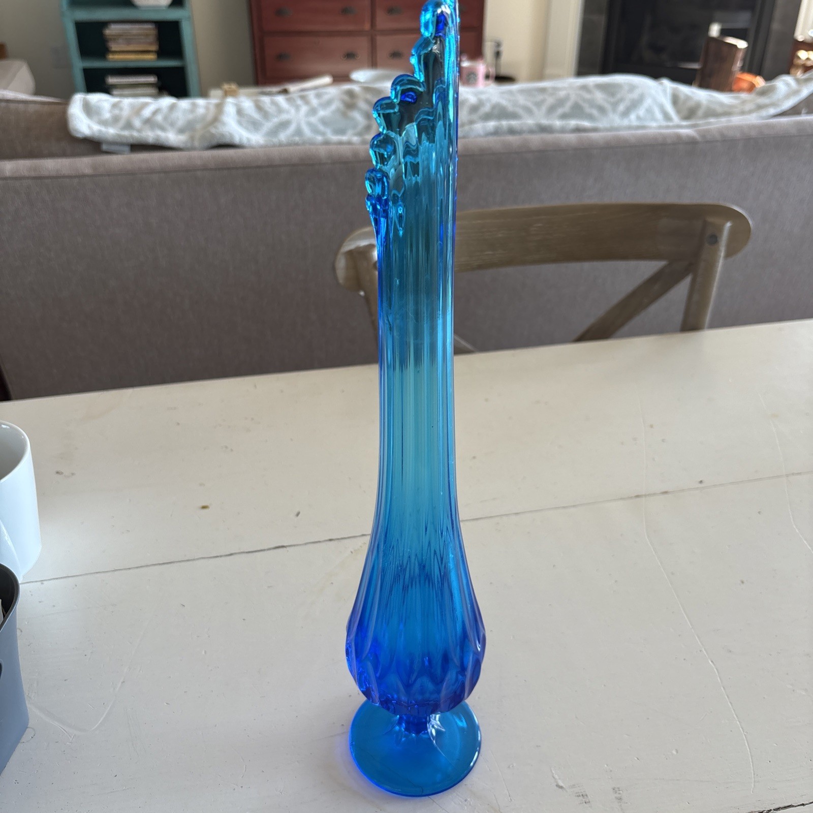 LE Smith Swung Vase VIVID BLUENIQUE Ribbed 16″ MCM Art Glass Retro 60’s