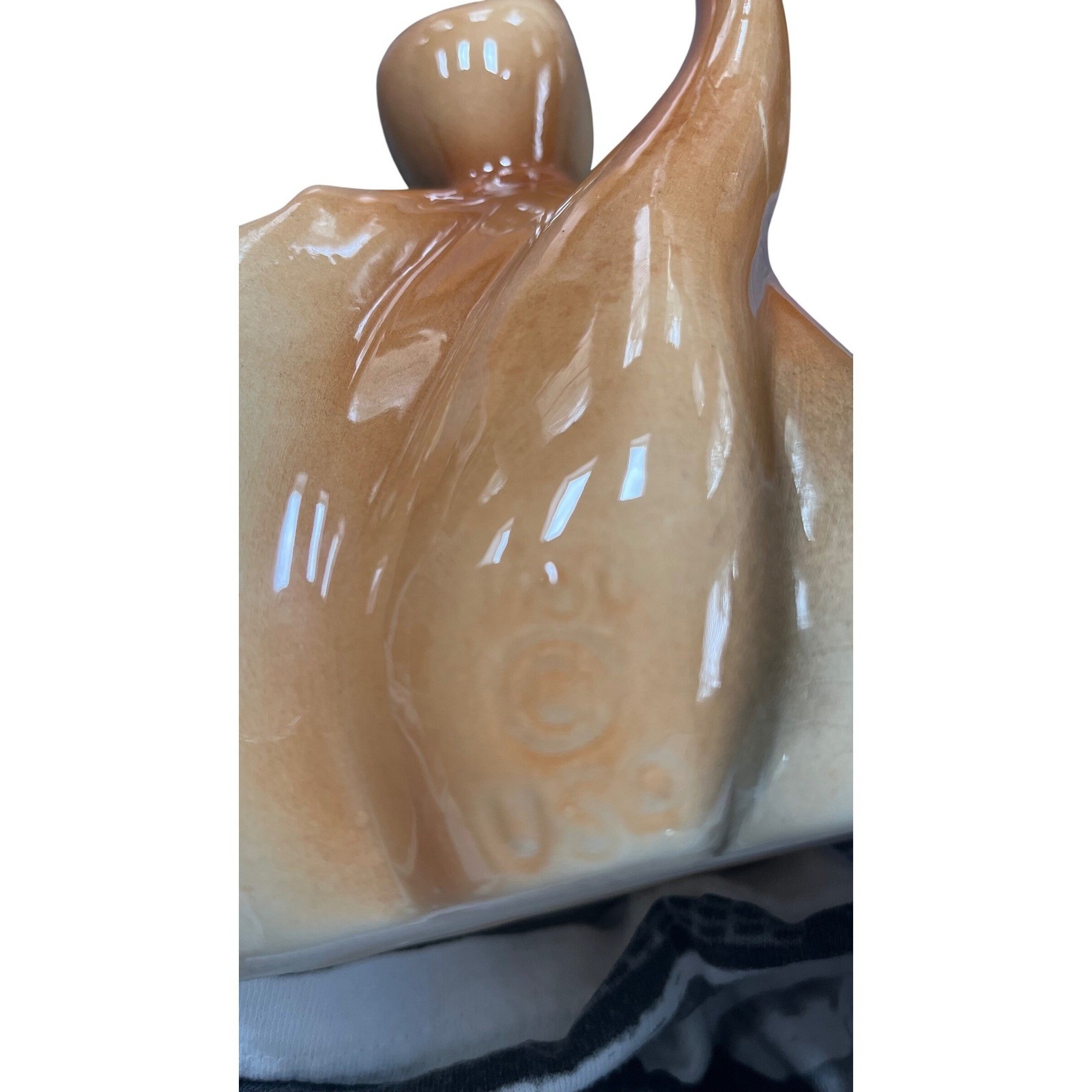 Vintage Ceramic Kangaroo Dresser Valet Trinket Dish Planter Made in USA Brown