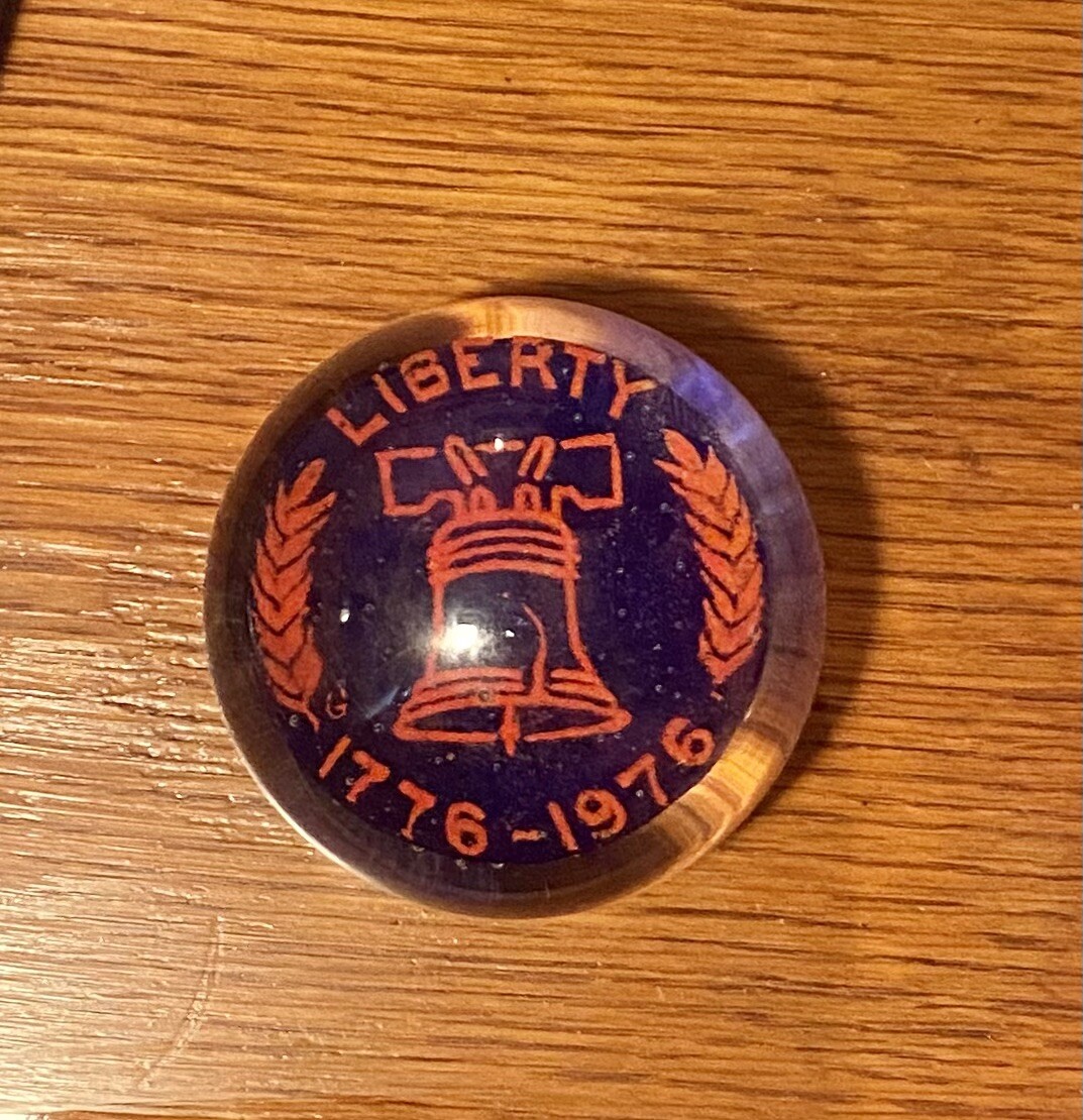 Vintage Paperweight Liberty Bell 1776-1976 3.5”