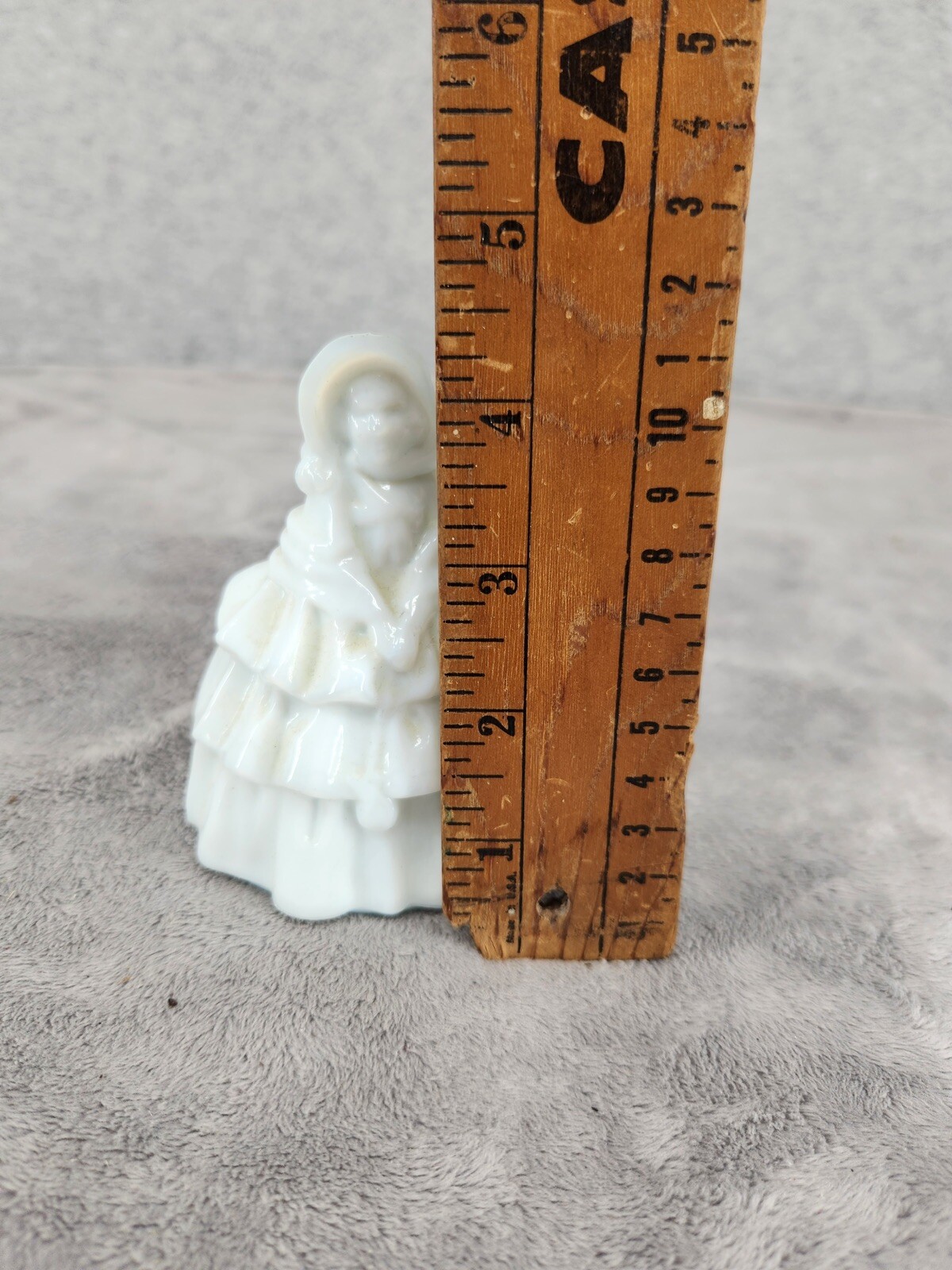 BOYD ART GLASS SAND PIPER LOUISE DOLL FIRST 5 YEARS