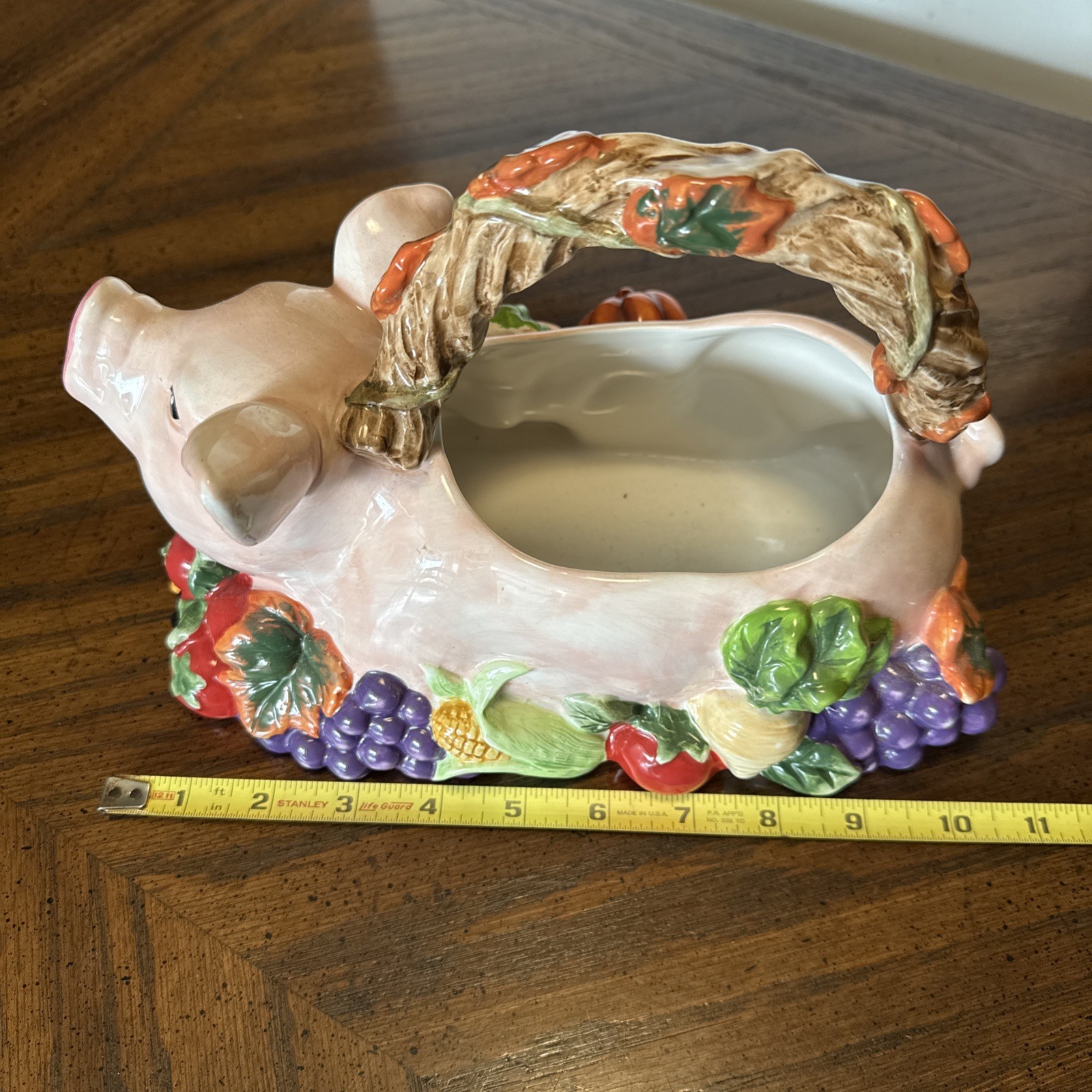 Signature Home Collection Ceramic Pig Planter Basket Vegetable Decoration VTG