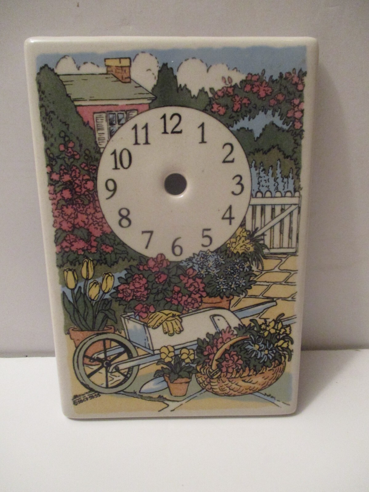 VTG Santa Barbara Ceramic Design Floral Wheelbarrow Clock Flower Mint 1993