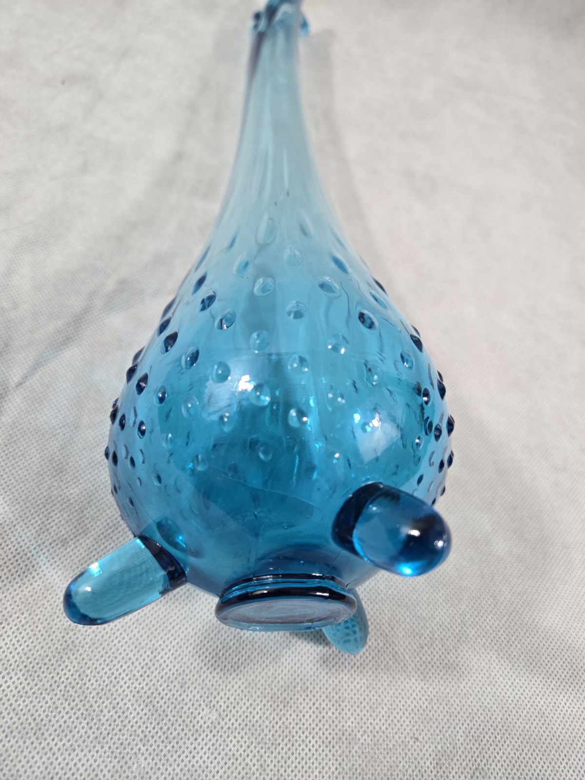 LE Smith Blue Hobnail Swung Vase 16.5″ Three Toed Base PLEASE READ DESCRIPTION