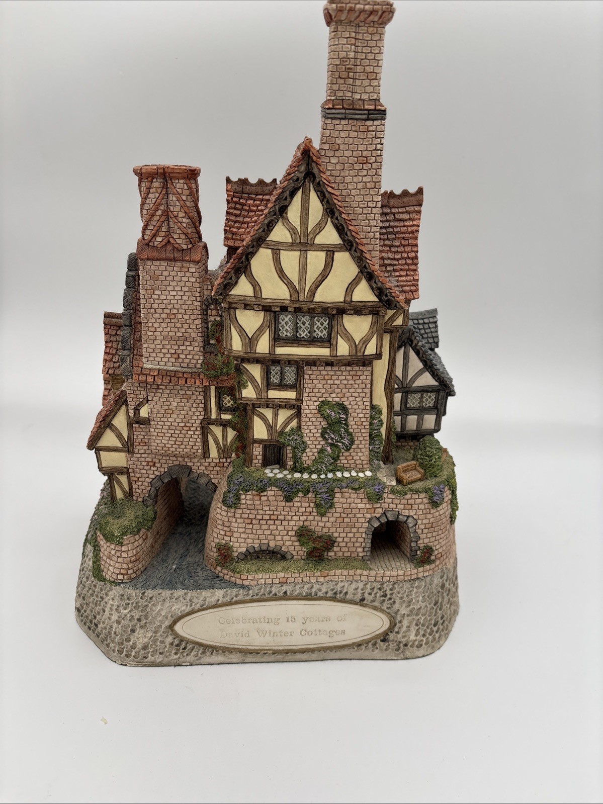 David Winter Quindene Manor LE 937/3000 Cottage w/ Box Large 1994