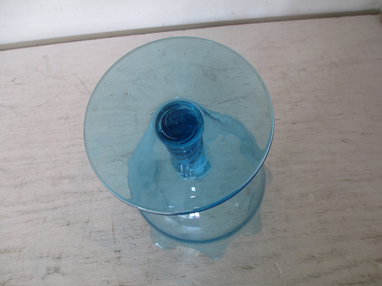 Vintage LE Smith Glass Peacock Blue Handkerchief Compote Vase Ruffled Edge 8″