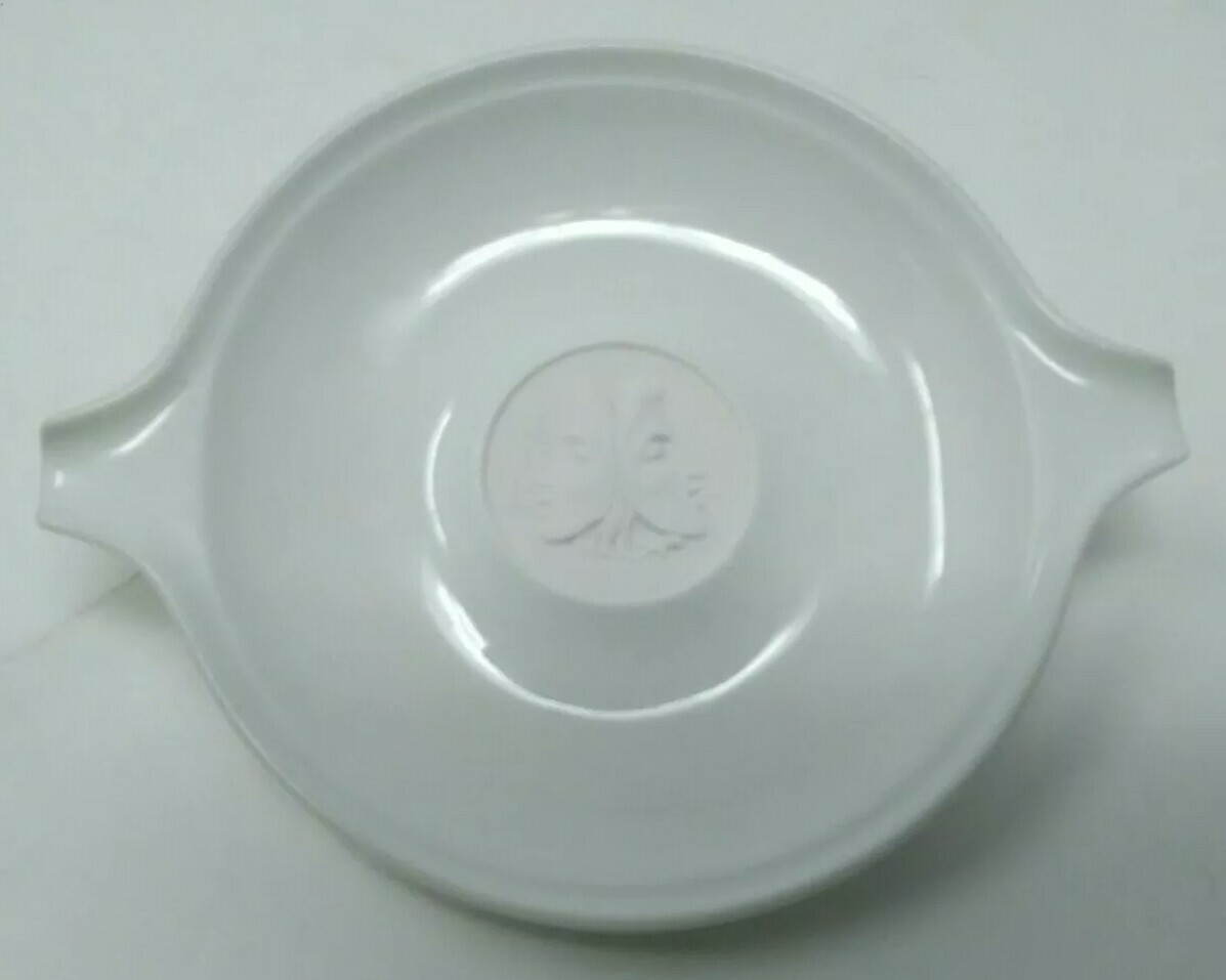 KPM Royal Berlin Arkadia/Arcadia Cameo Ashtray