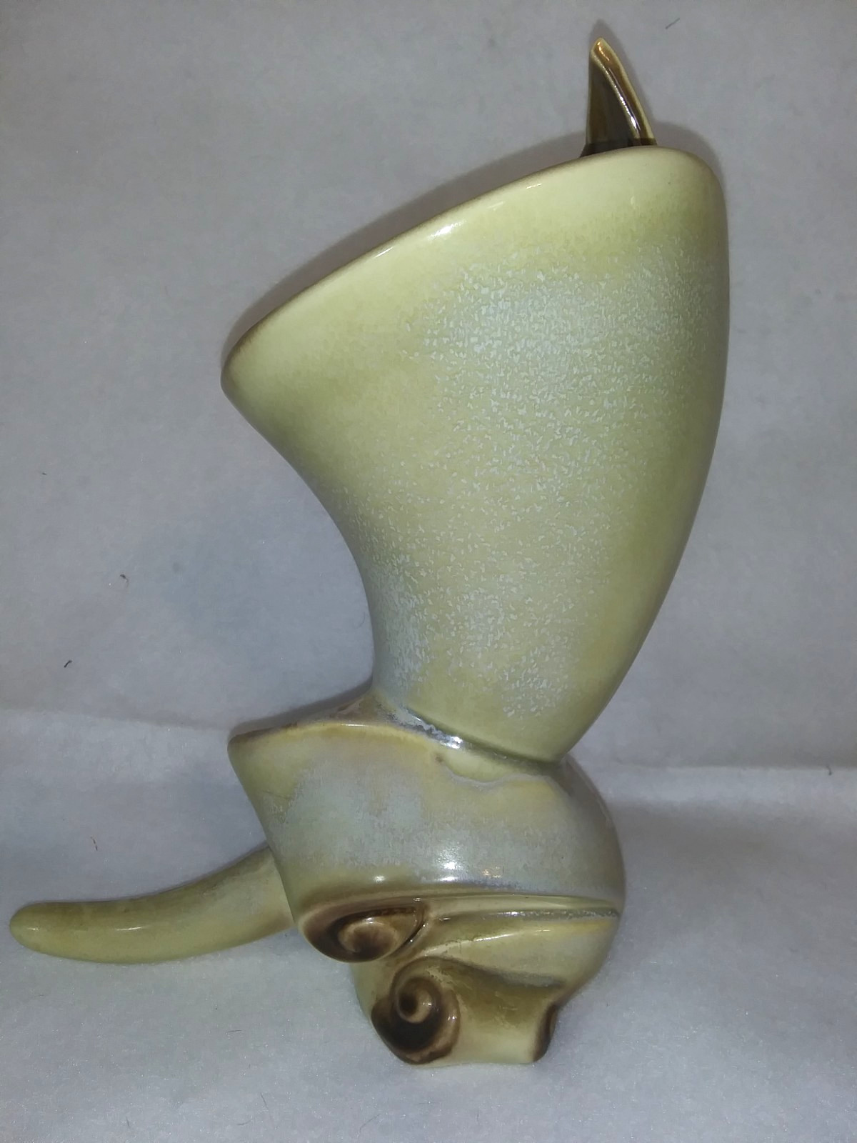 Hull Pottery Vase Parchment and Pine Cornucopia USA Vase 13 inches Vtg