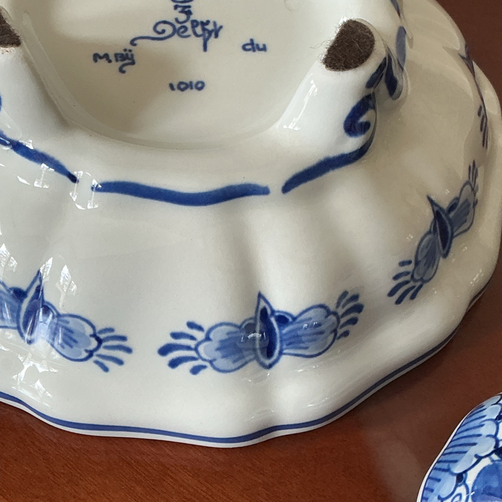 Royal Delft De Porceleyne Fles Lidded Candy/Trinket Box, Or Bonbonniere 2000