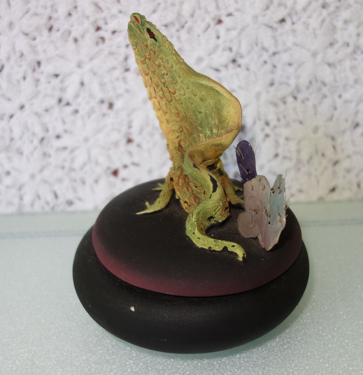 1988 Ceramic Iguana TOTEM BOX Pottery by Nancy Yturriaga Adams Detailed Lizard