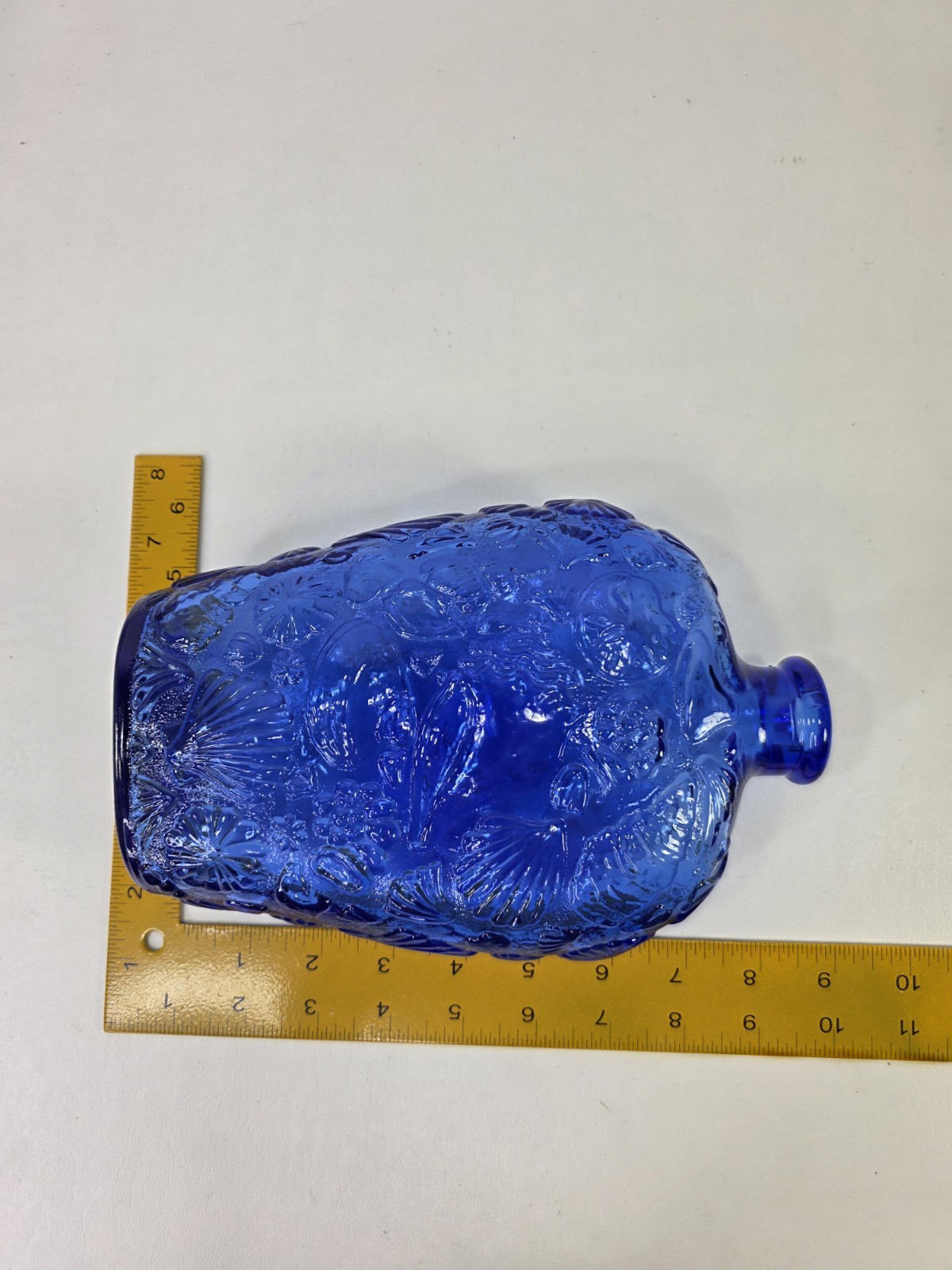 Libby Cobalt Blue Glass Bottle Decanter Sea Shell Pattern 8.5”