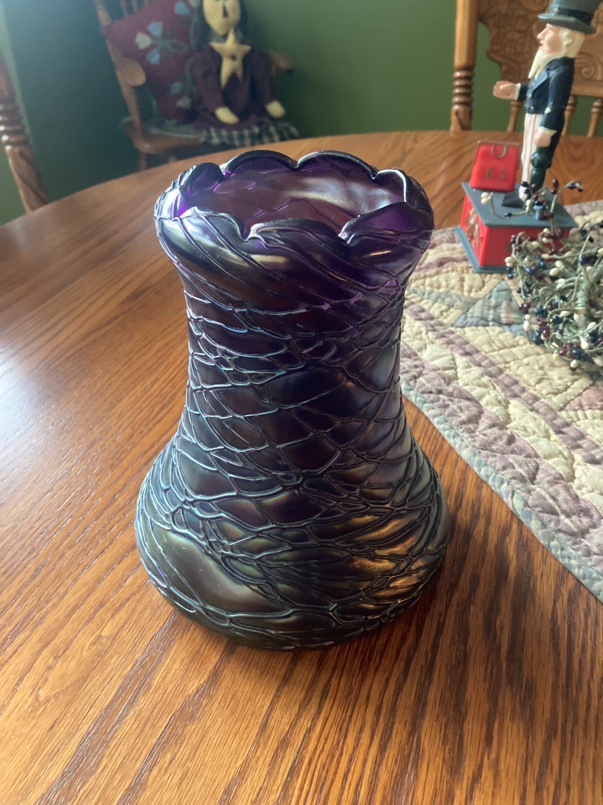 – VG COND ANTIQUE, LOETZ KRALIK PALME-KONIG IRIDESCENT THREADED ART GLASS VASE