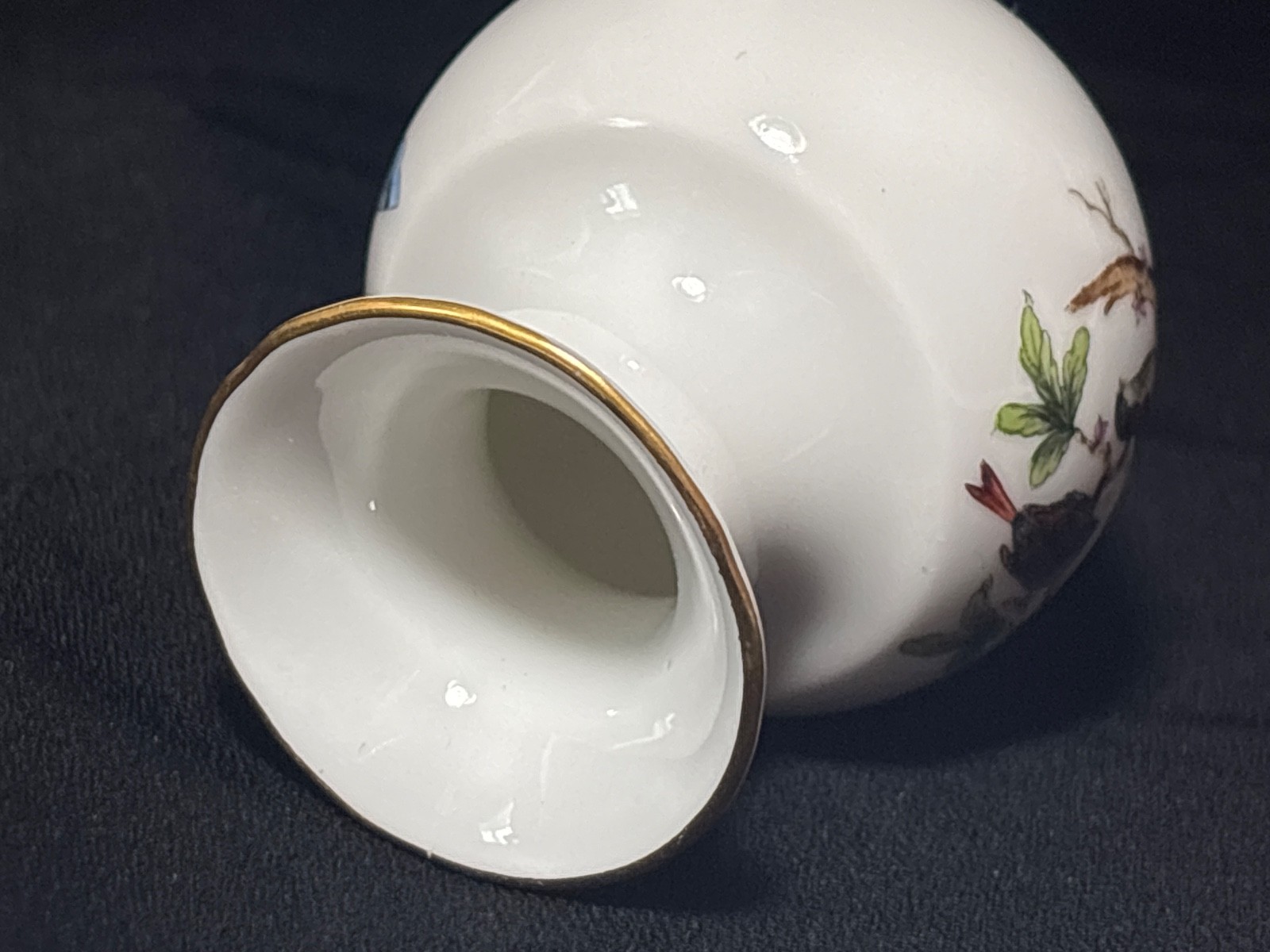 Herend Hungary Rothschild Bird 2.75″ Bud Vase #7193