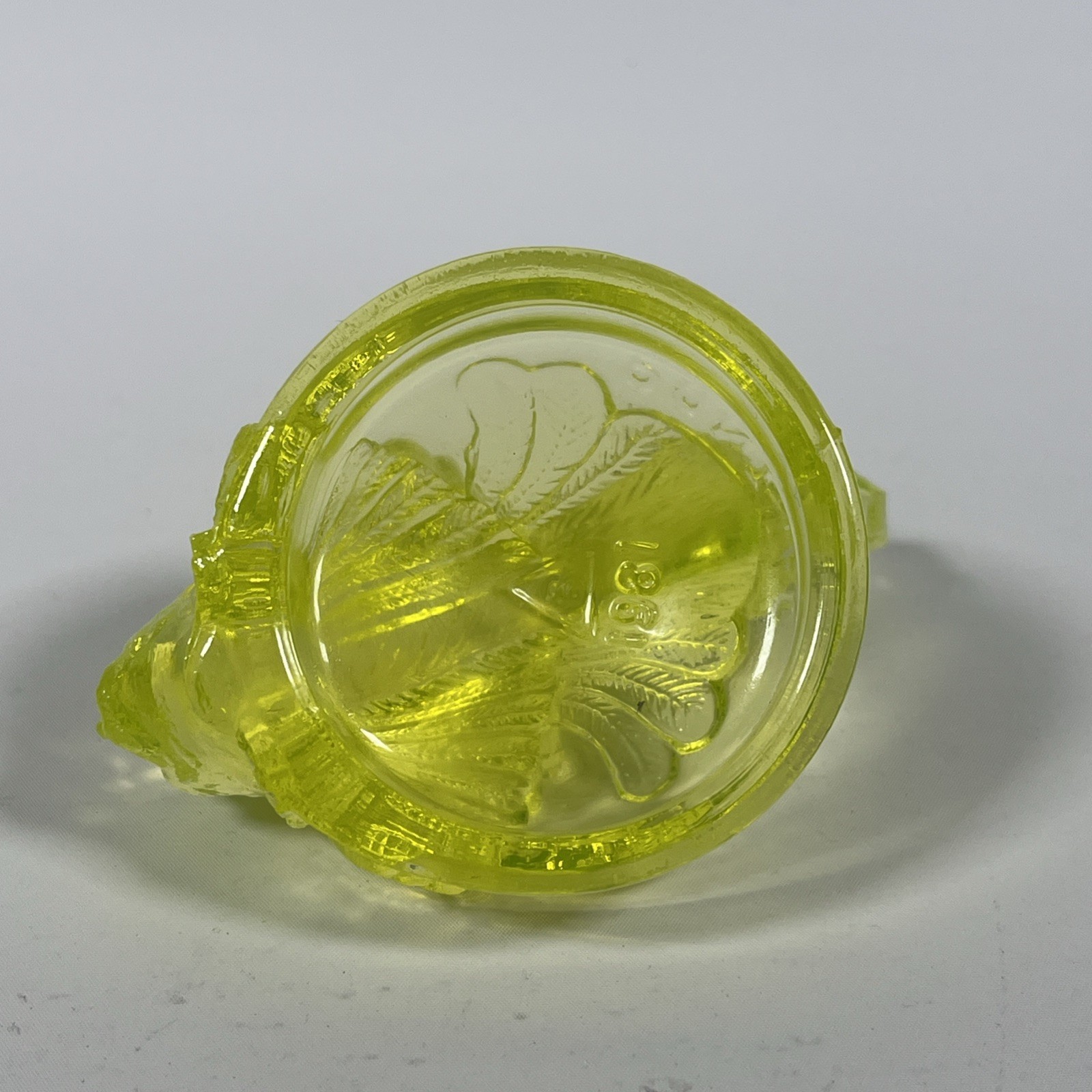 Boyd’s Glass Indian Chief Head UV Uranium 1981 Hood Ornament