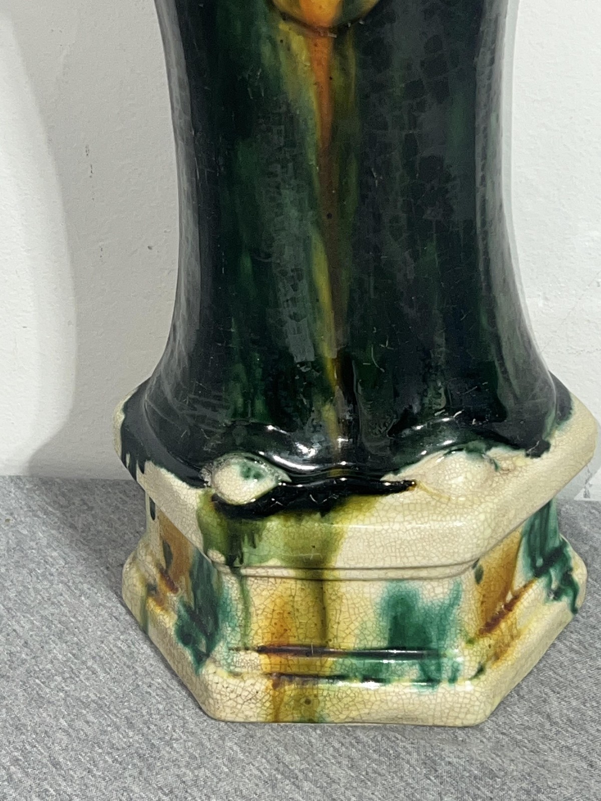 Chinese Scholar Ceramic Figurine Green Crackle Glaze Large HT9819M Decor