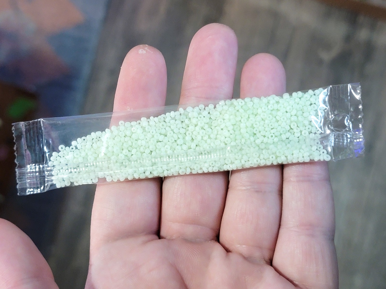 Vintage 11/0 Uranium Glass Seed Beads Rocaille White Custard Glass 10g Czech