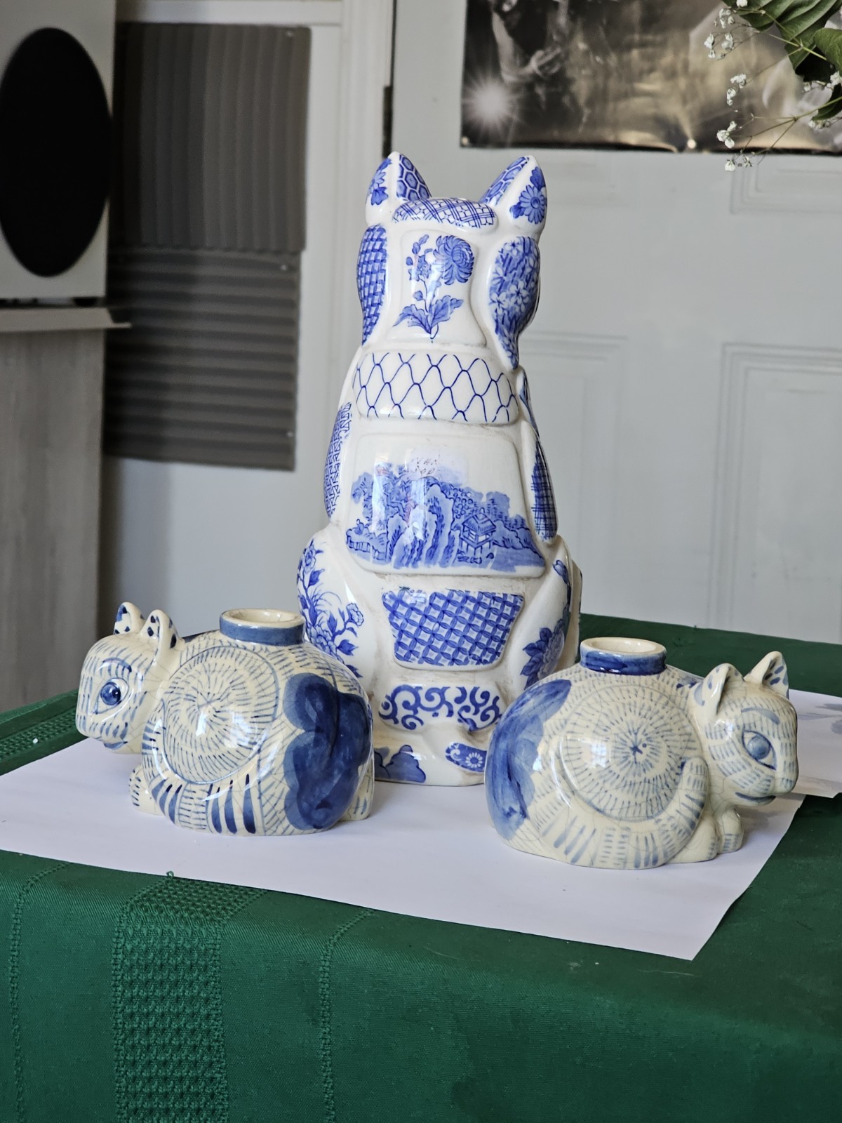 Vintage Nancy Lopez 1981 Delft Blue & White Cat Ceramic Mosaic