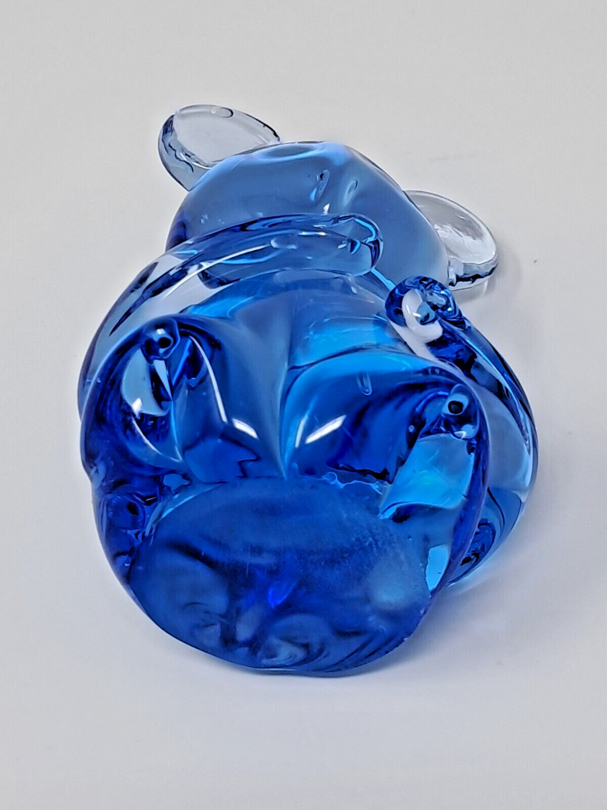 Blue Art Glass Bear Figurine 3″ tall US Commemorative Fine Art Gallery
