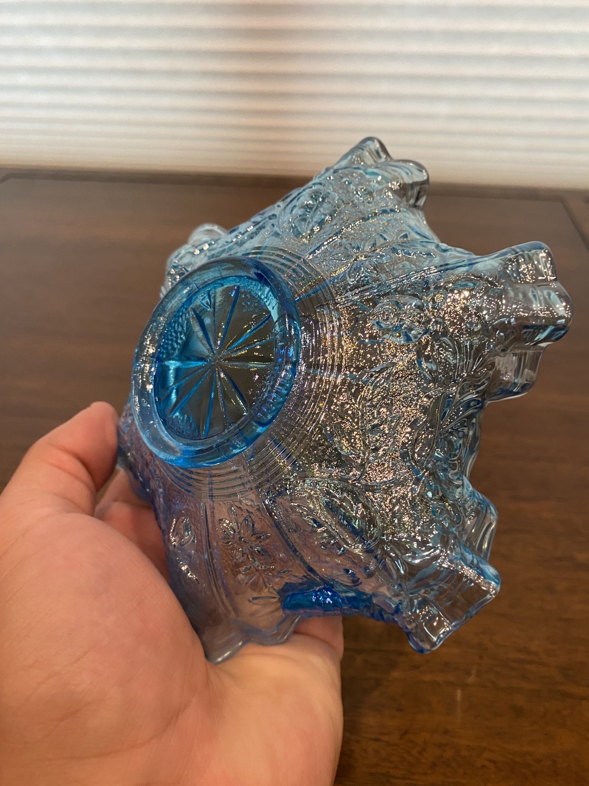 STUNNING VTG FENTON Celeste Blue Iridescent PEACOCK DAHLIA Glass Basket 6.25″H