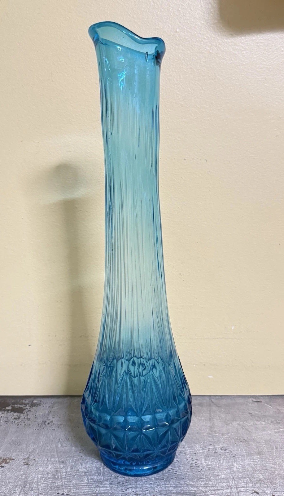 Vintage MCM LE Smith Solitaire Swung Vase In Blue 15 Inch Stunning