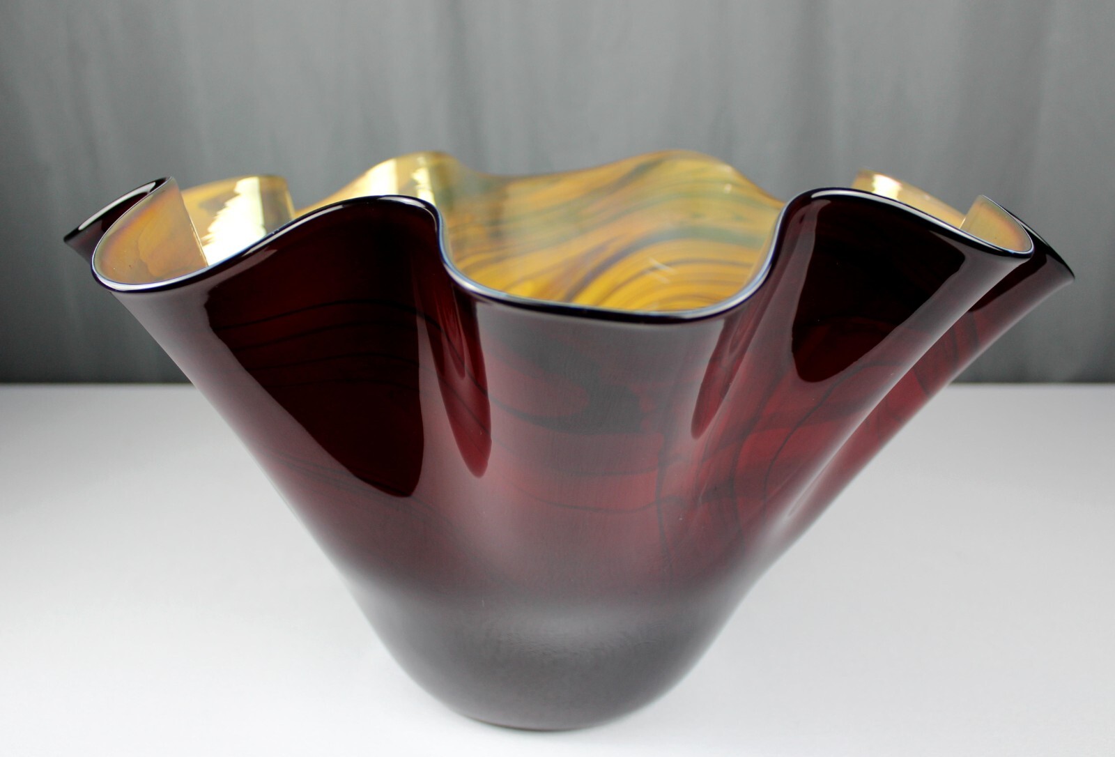 17.75″ Dan Bergsma red gold swirl art glass handkerchief vase bowl, Pilchuck