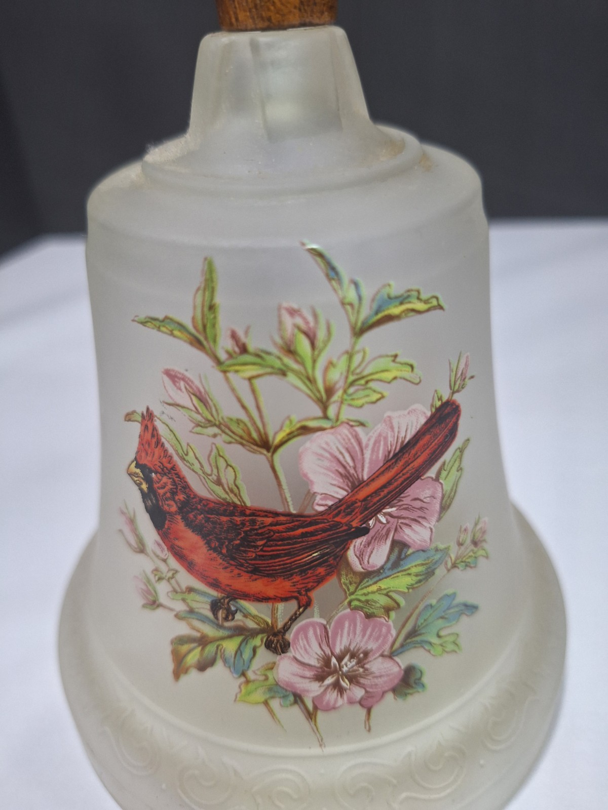 Vintage Westmoreland Frosted Glass Bell Music Box