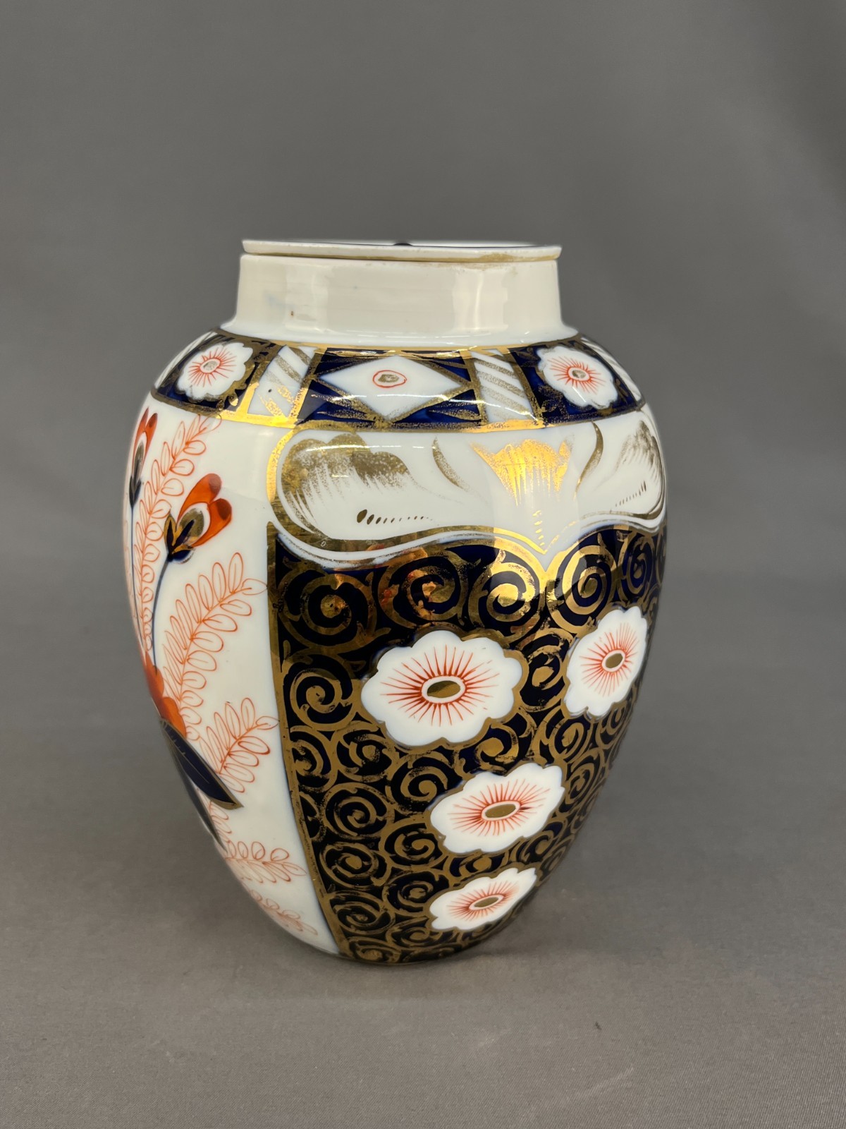 19th c. Schoenau Bros German Porcelain IMARI 6 1/2″ Ginger Jar w/Lid 1887-96