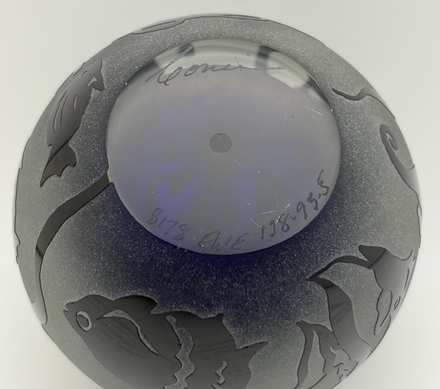Steven Correia Art Glass Paperweight Ocean Fish Cameo Cobalt Blue Signed 3”