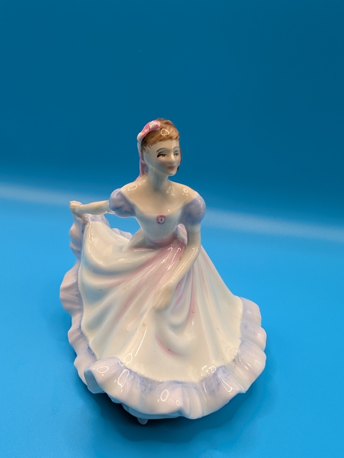 Royal Doulton Bone China Vintage Ladies Figurine Set HN2216 HN2139 HN3215