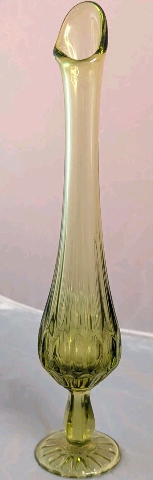 Vintage Fenton Colonial Green Thumbprint Swung 12.5″ Bud Vase