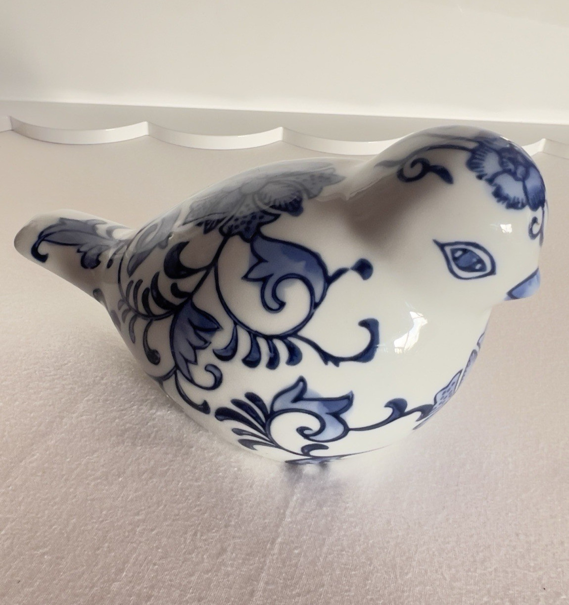 Chinoserie Hand Painted Bird Blue & White Floral Delft Ceramic Decor Figurine