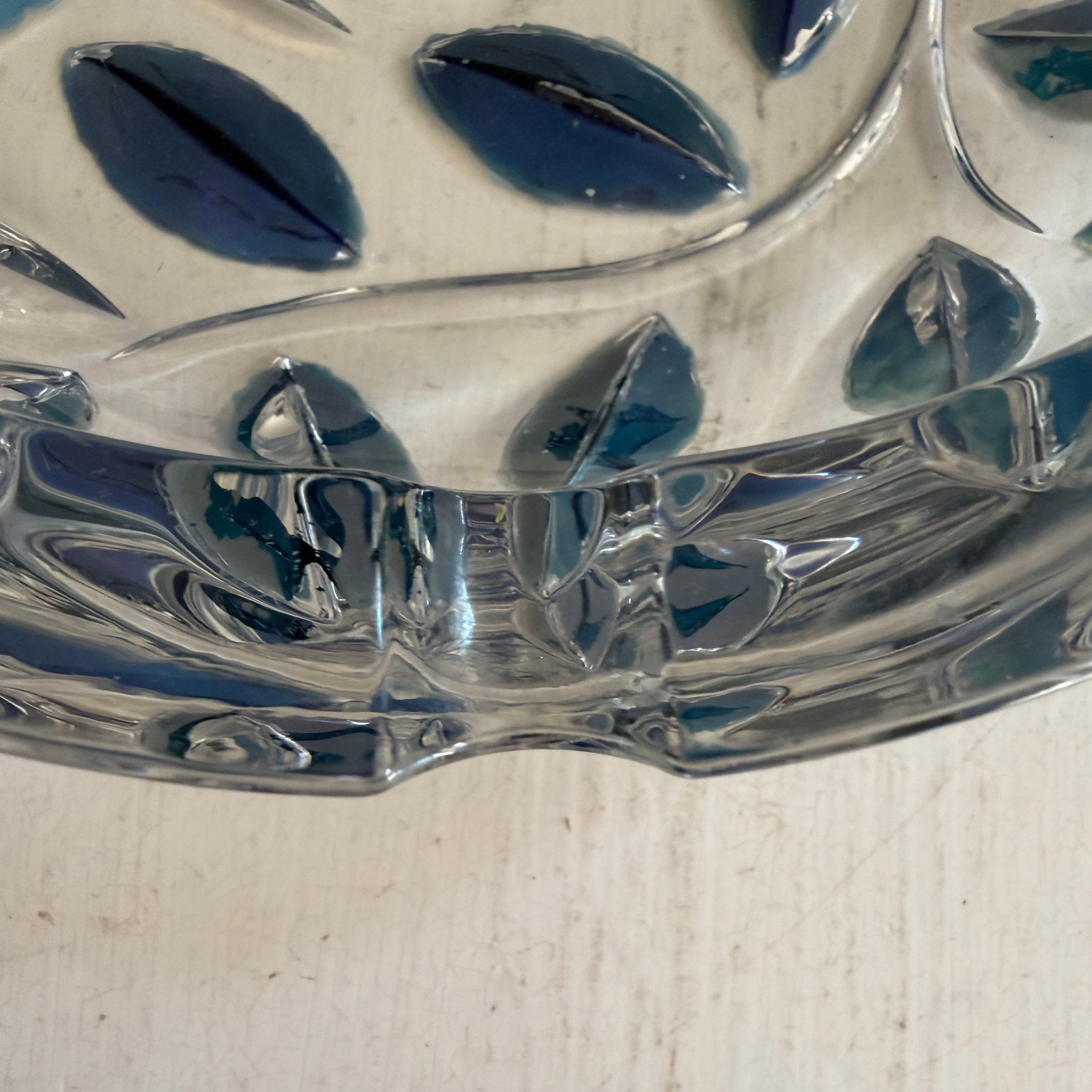 Colorful Blue & Green Leaves Heavy Glass Ashtray 7 inch Diameter 2 1/4 lbs