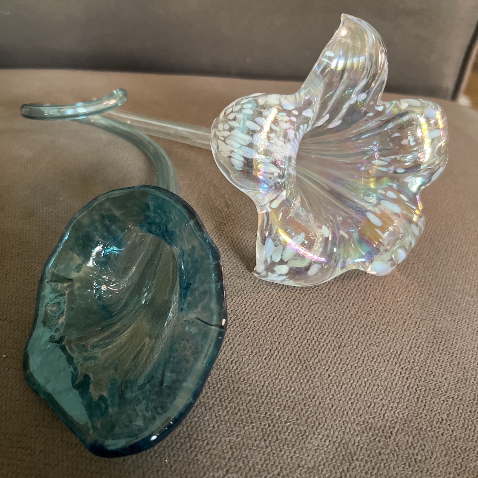 2 Vintage Art Glass Flowers Clear White Spots Lily Blue Calla Lily Lovely Pair