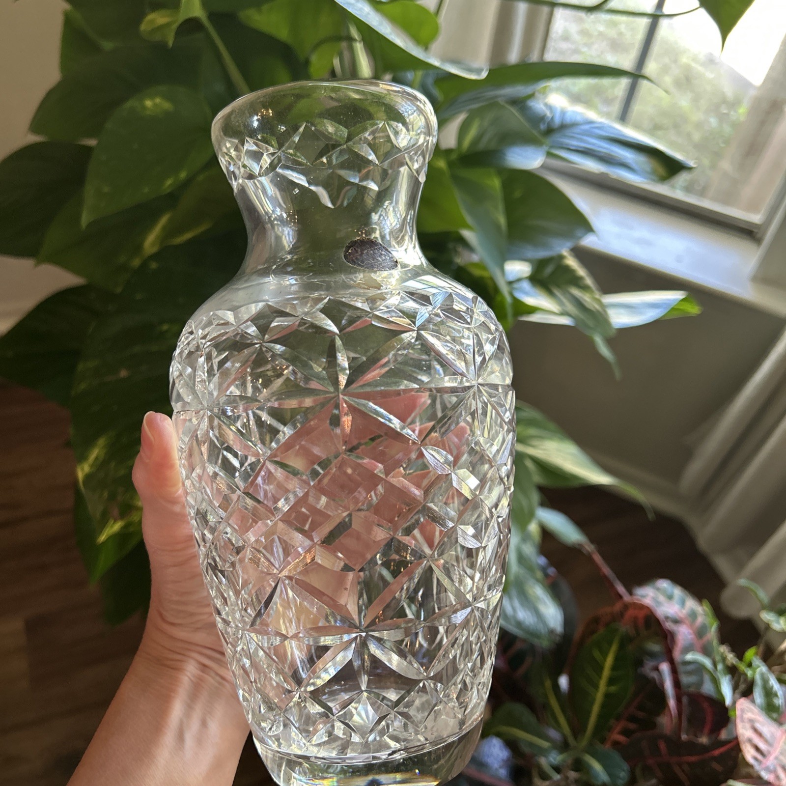 VTG Large English Cut Crystal Vase Made in England 9.25″ Tall Diamond Pattern