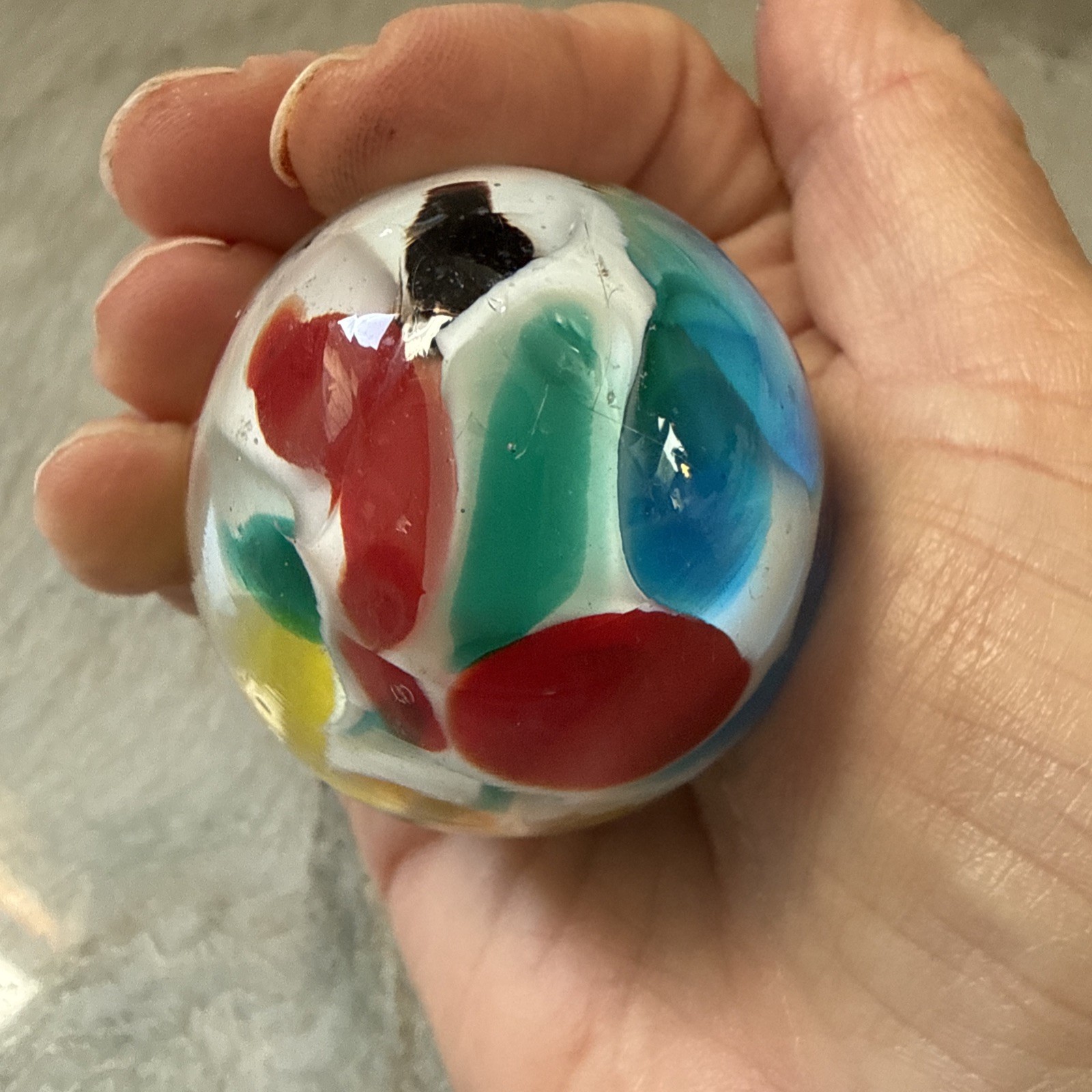 Vintage Venetian Art Glass Hand Blown Egg Paperweight Made in Italy Easter Egg