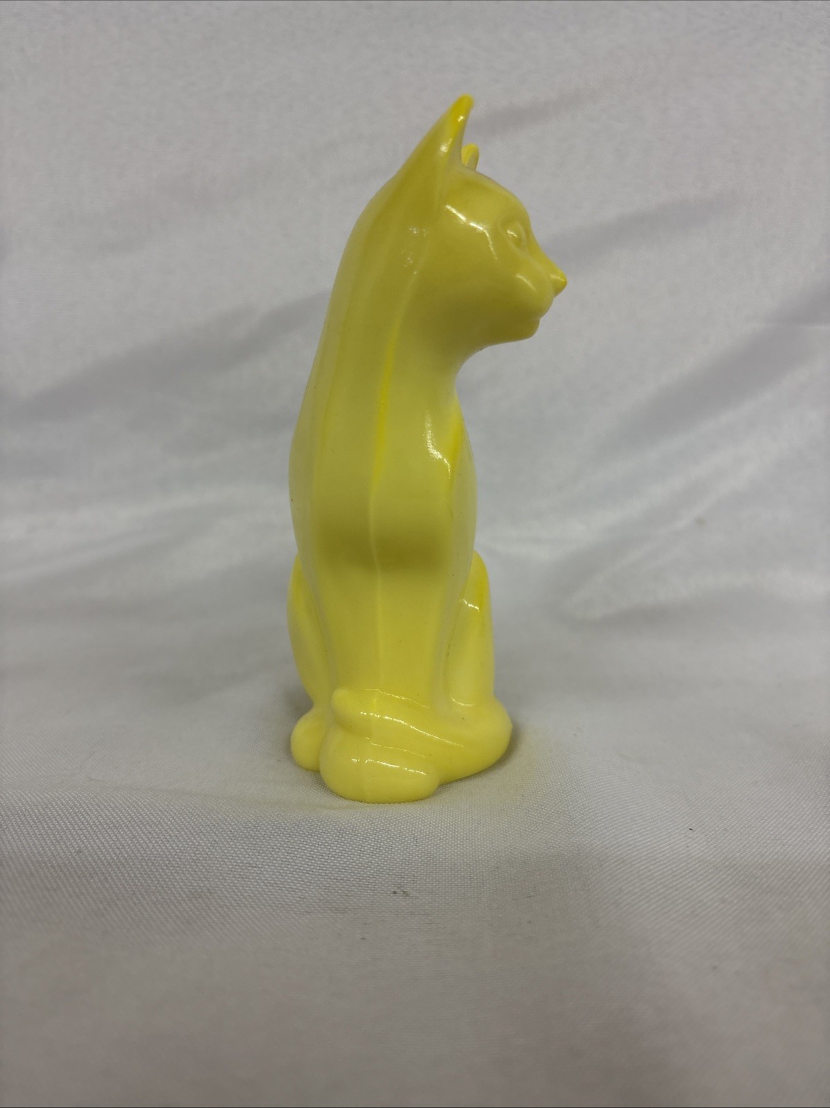 Fenton By Mosser Dandelion Sitting Cat Original (Glows)