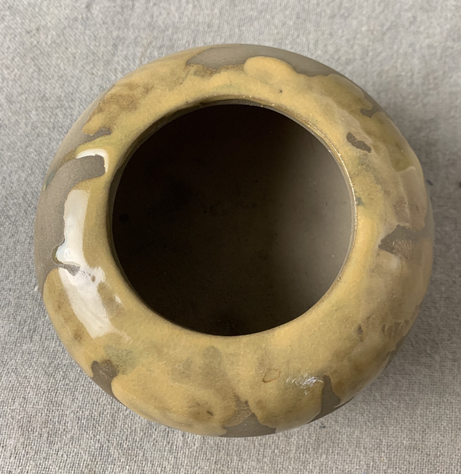 Vintage Unbranded Clay Ceramic Vase Pot Planter W/ Drip Design