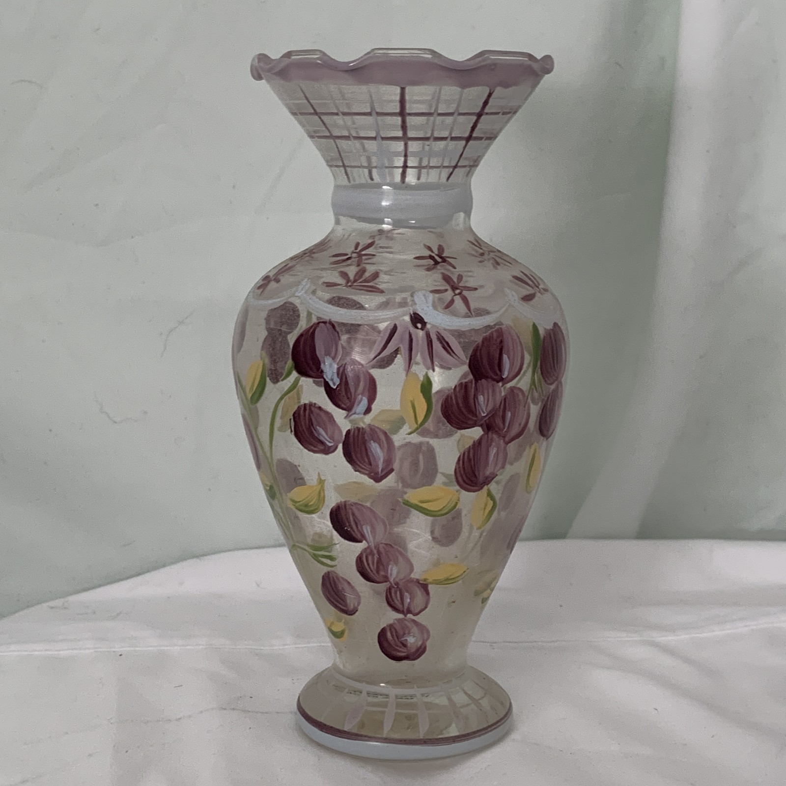 Glass Vase Hand Painted Purple Floral Motif 7.5″ Decorative Home Decor Flowers