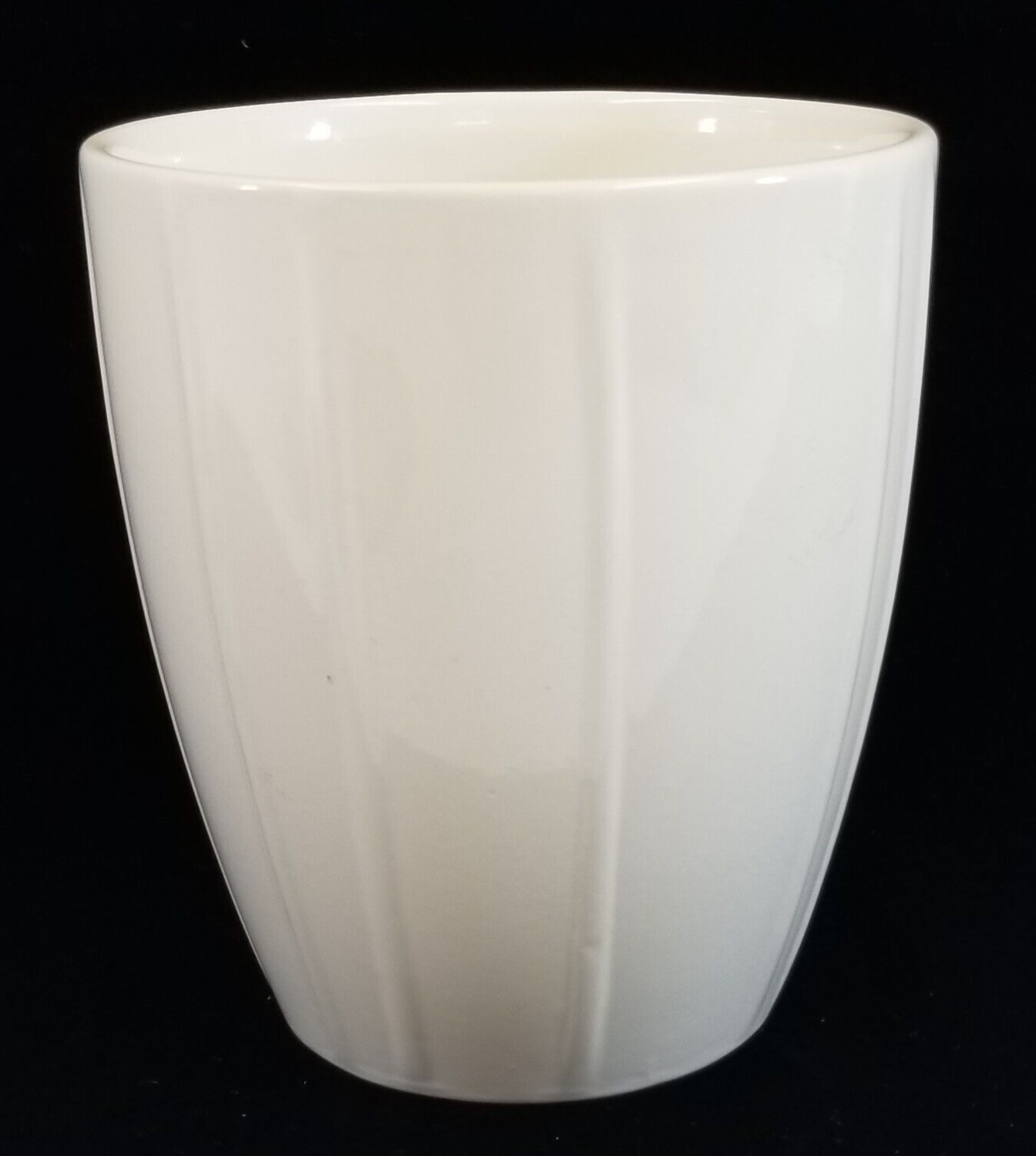 Ceramic Plant Pot 5.75″ Ribbed Modern Minimalist Cream Made In Germany